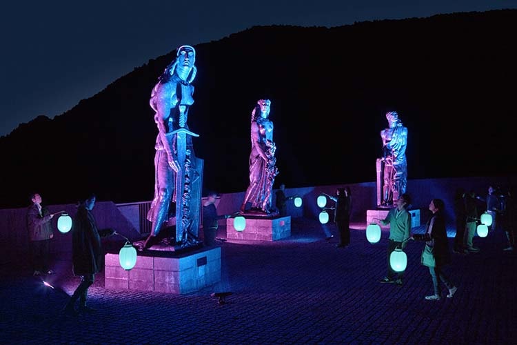 夜の彫刻の森美術館をライトアップ！「箱根ナイトミュージアム」