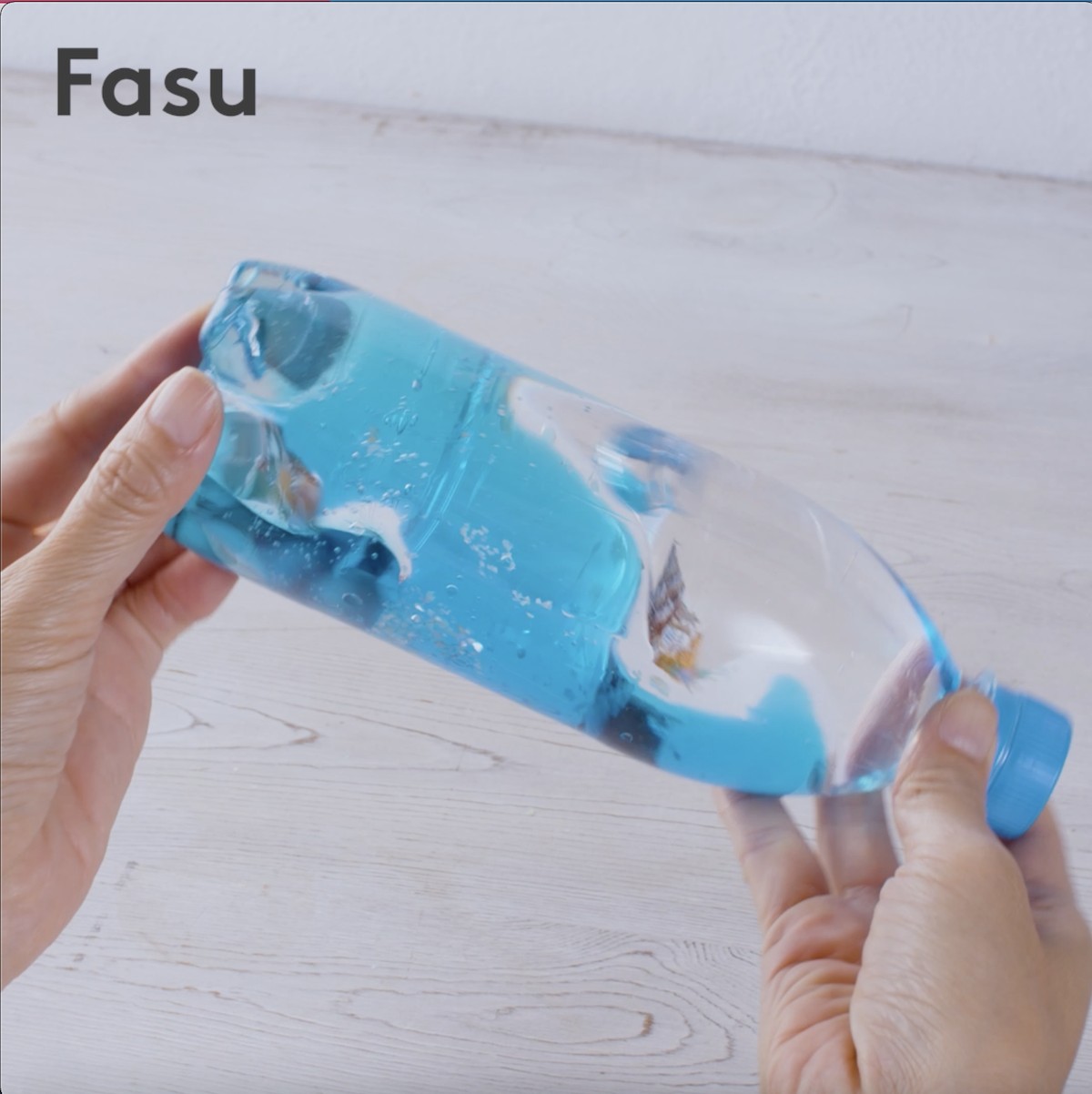 癒される実験工作 水と油で作るオーシャンボトル Be Creative Fasu ファス