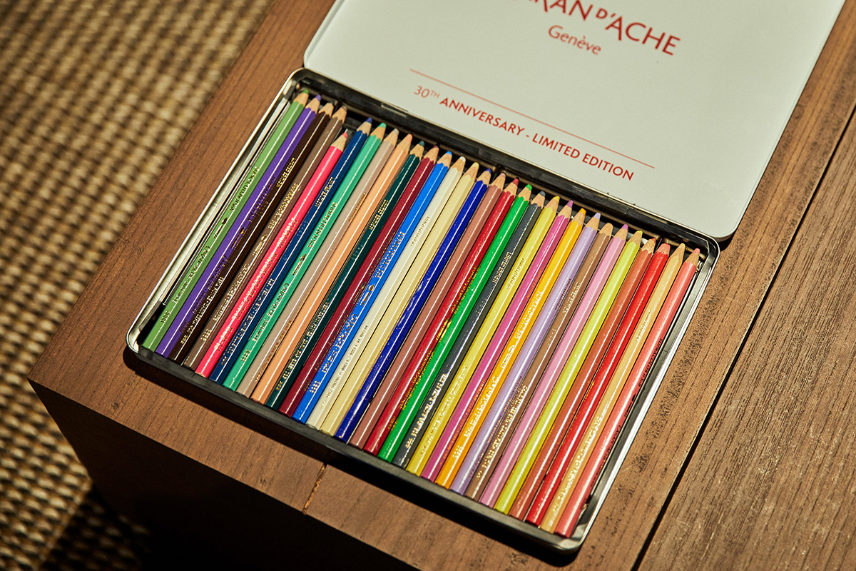 カランダッシュの30カラー色鉛筆。「色の種類がたくさんある色鉛筆があると、お絵描きが楽しくなりますよね」（直子さん）

