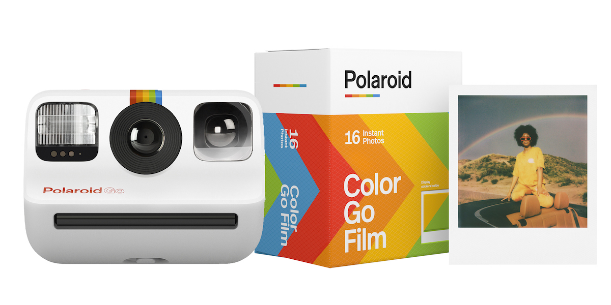 Polaroid Go ホワイト ￥15,501（フィルム別売り）、Polaroid Go カラーフィルム ダブルパック（8枚入り×2セット） ￥2,501（2021年6月上旬よりMoMA Design Storeにて先行発売）
